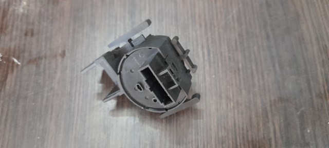 Контактна група замка 90589314 GM