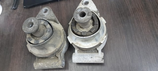 Опора двигуна задня 9191558 OPEL