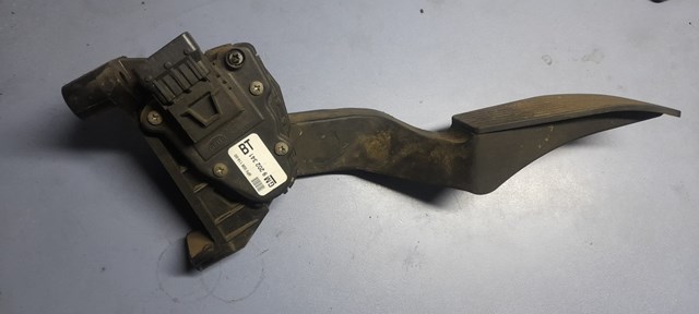 Педаль газу (акселератора) 9202341 OPEL