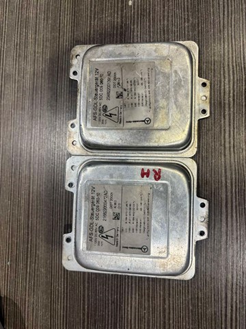 Блок керування освітленням 1648701726 MERCEDES