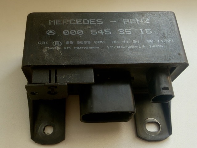 Реле управління A0005453516 MERCEDES
