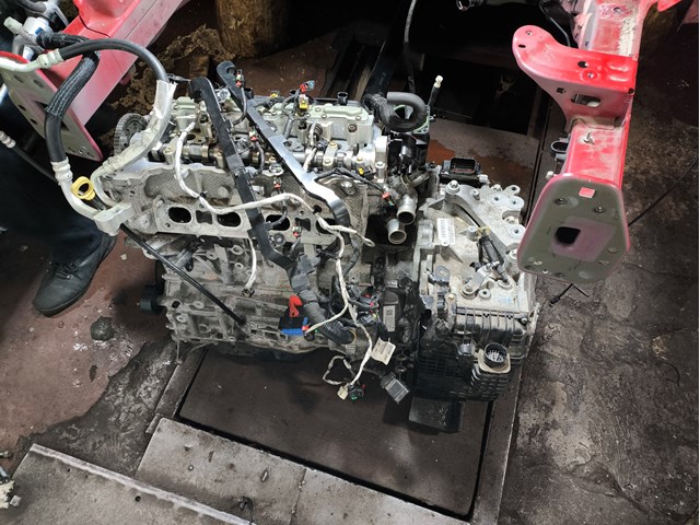 Головка блоку 5048506AA CHRYSLER