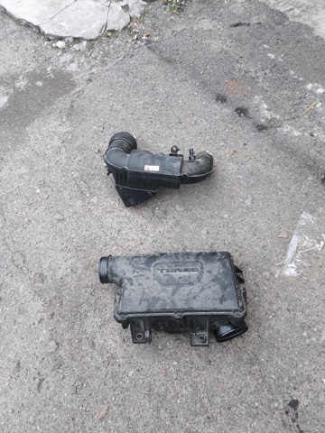 Коробка фільтра 68567273AA CHRYSLER