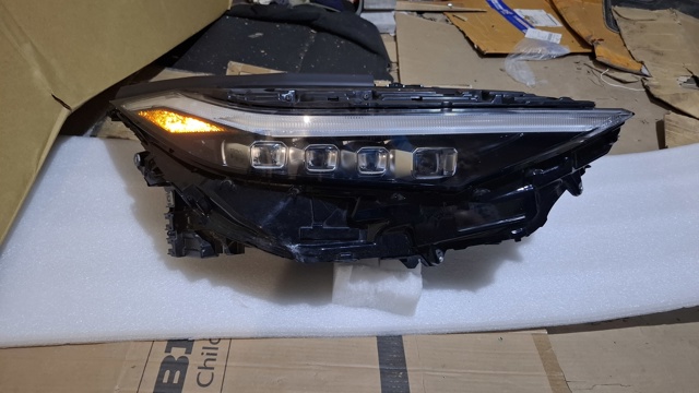 8118542B00 Toyota
