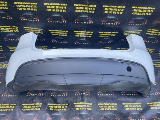 Бампер задній, верхня частина 1493735S0A Tesla Model