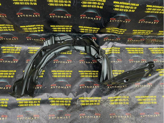 Підкрилок передній лівий 5387602630 TOYOTA