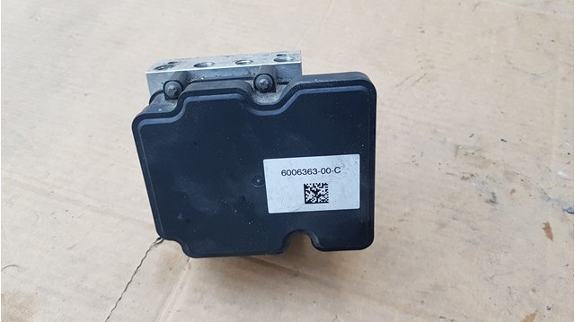 Блок управління АБС (ABS) 600636300C TESLA