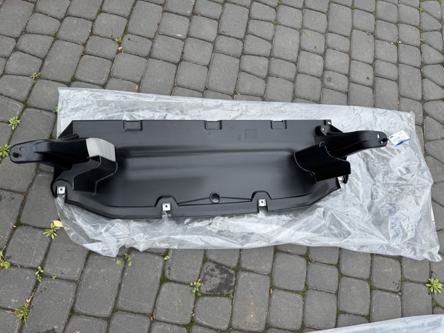 Повітропровід / дефлектор радіатора, нижній BK31V001A06AC FORD
