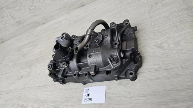 Помпа масляна 03L103537 VAG