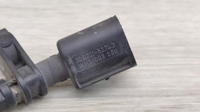 Передній правий датчик абс 10071152743 VAG