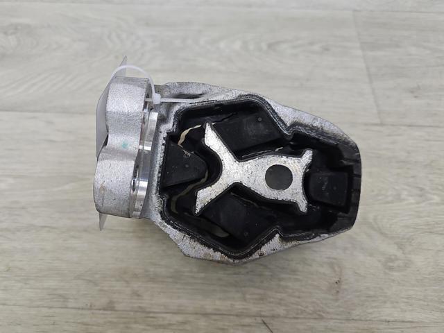 Опора двигуна задня 113606RC0B NISSAN