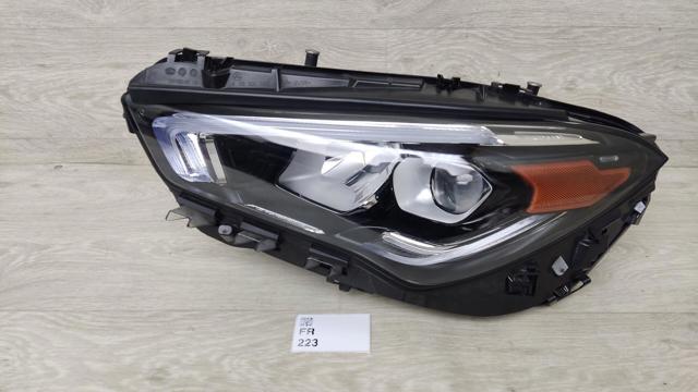 1189064300 Mercedes
