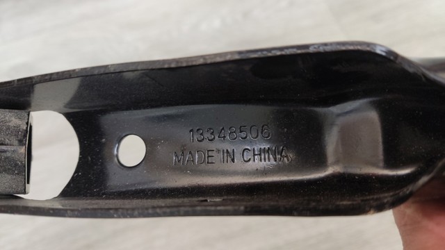 Ключ балонний 13348506 GM