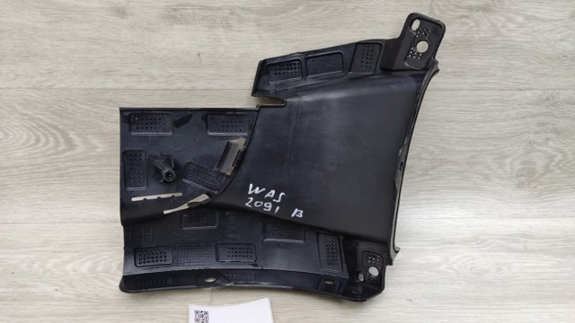 Кронштейн кріплення бампера переднього правий 149374200A TESLA