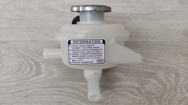 Розширювальний бачок системи охолодження інвертора 1J1015WJ003 HONDA