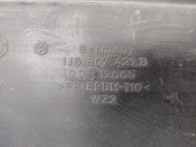 Буфер (бампер) задній 1J6807421D VAG