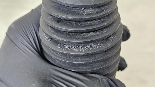 Тяга рульова 1K0423810A VAG