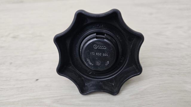 Болт 1T0803899 VAG