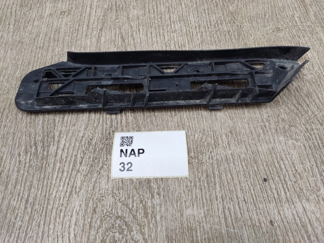 Кронштейн бампера переднього, зовнішній лівий 1T0807049 VAG