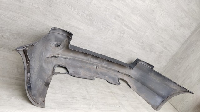 Кожух бампера заднього 1Z9807421F VAG