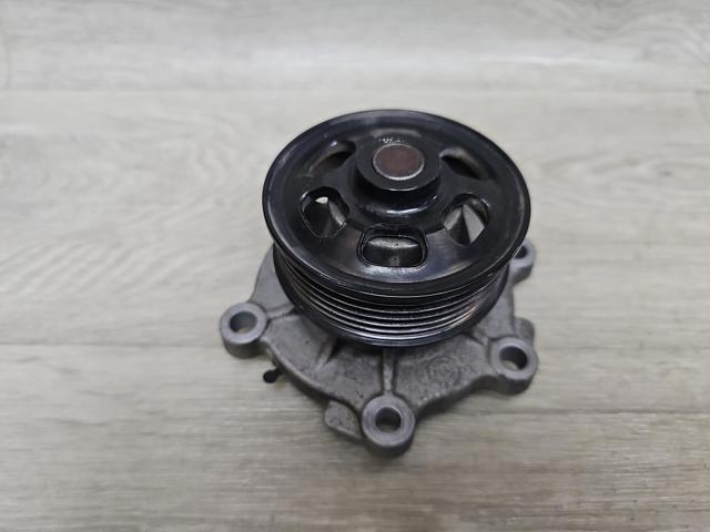 Насос охолодження 210106RC0A NISSAN