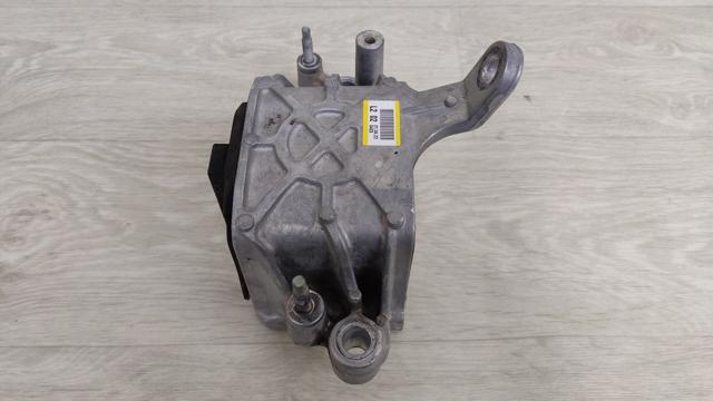 Подушка (опора) двигуна, ліва 21830L1350 HYUNDAI