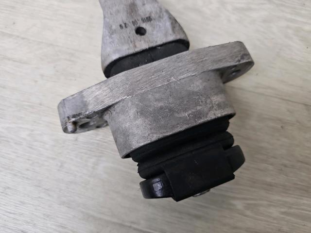 Подушка (опора) двигуна, задня 21950D3100 HYUNDAI