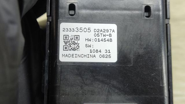 Кнопка вмикання двигуна склопідіймача передня права 23333505 GM