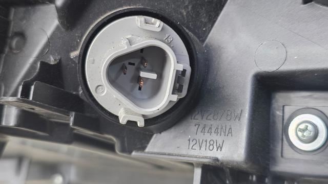 Ходові вогні, праві 261206RR0D NISSAN