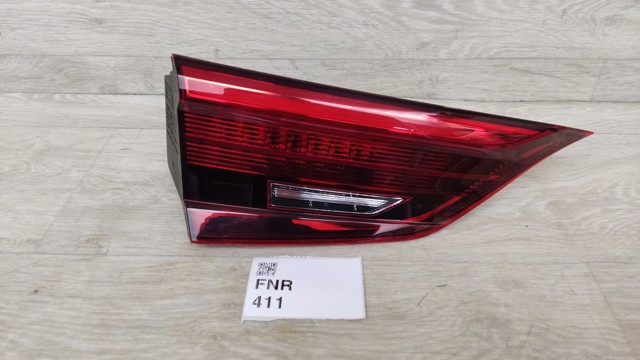 Задня ліва внутрішня фара 265555NA1A NISSAN