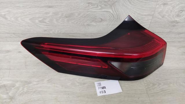 Задня ліва зовнішня фара 265556RR0C NISSAN