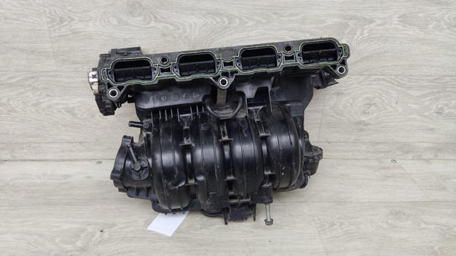 Колектор впускний 283102GGA0 HYUNDAI
