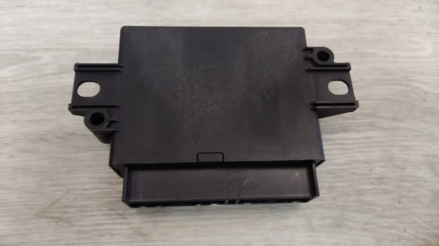 Модуль керування (ЕБУ) парктроніком 284L06711R NISSAN