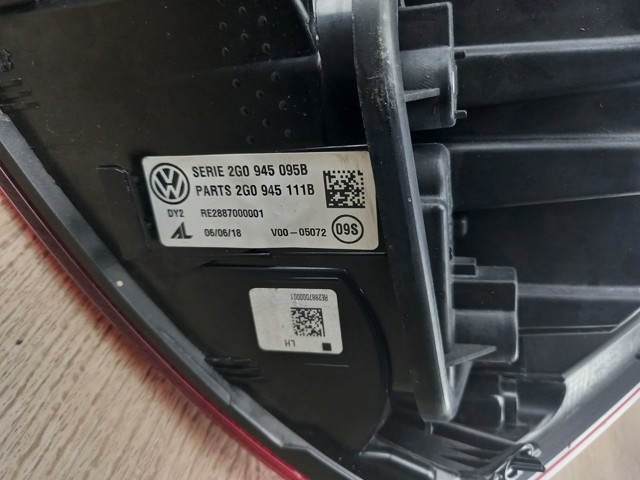 Задня ліва фара 2G0945095B VAG