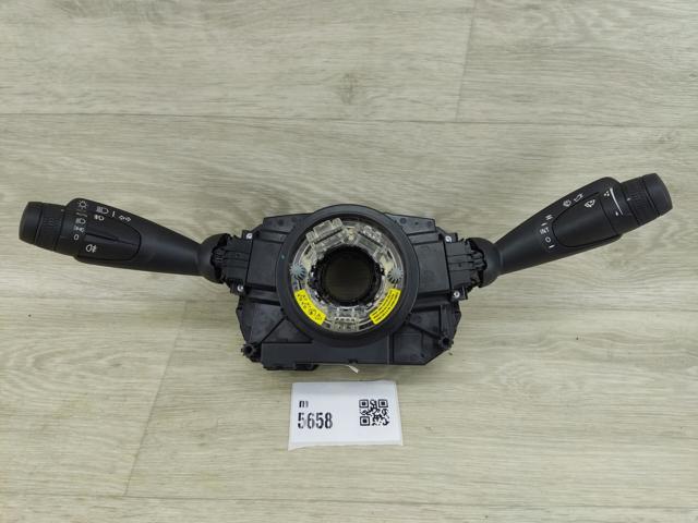 Перемикачі 31674384 VOLVO