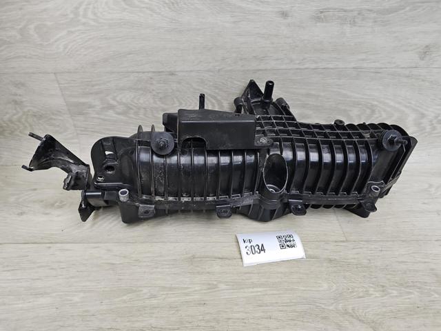 Колектор впускний 32257808 VOLVO