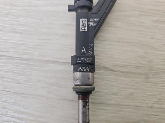 Форсунка вприску палива 353102S001 HYUNDAI