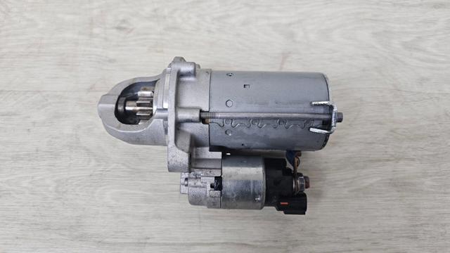 Стартер автомобільний 361002S000 HYUNDAI