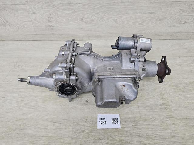 Редуктор колісний моста заднього 387606RE3A NISSAN