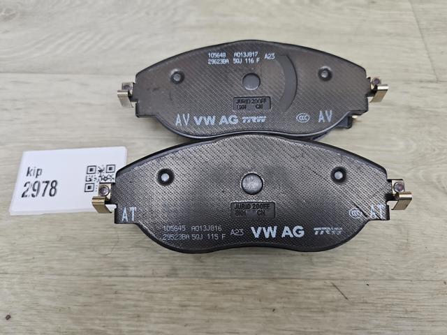 Колодки гальмівні дискові комплект 3Q0698151H VAG