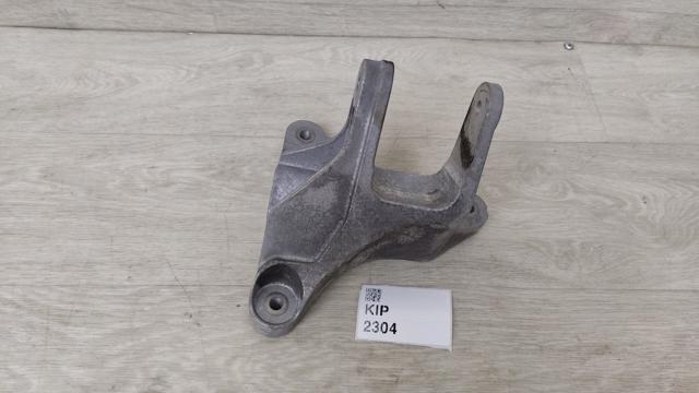 Кронштейн подушки (опори) двигуна, задньої 42749057 GM