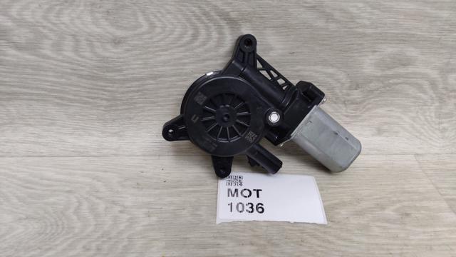 Мотор склопідйомника дверей задніх, правих 42758381 GM