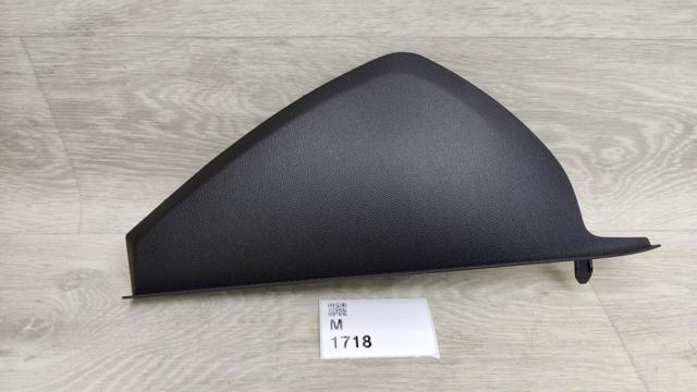 Кришка бічна панелі "торпедо", права 42769777 GM