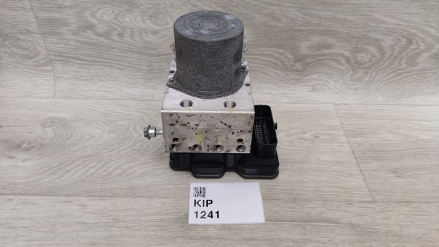 Гідроблок АБС 476605NA0D NISSAN