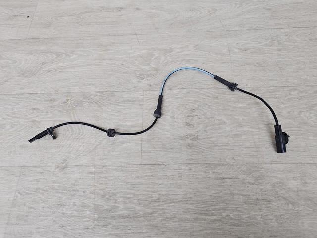 Датчик ABS передній 479106RA0A NISSAN