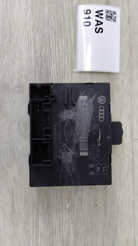 Блок комфорту задніх дверей 4G8959795J VAG