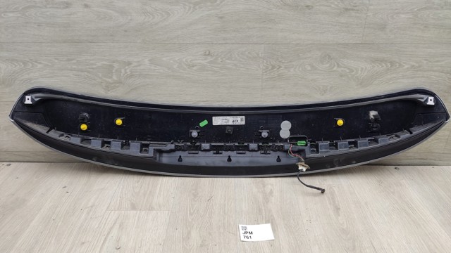 Крило на багажник 4G9827933E VAG