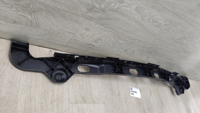Кронштейн бампера заднього, центральний 50513489 FIAT