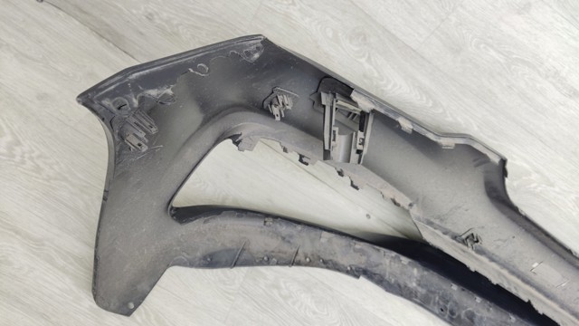 Бампер передній в зборі 51117385336 BMW