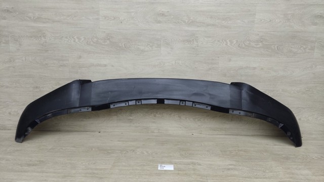 Накладка на передній бампер 51127421792 BMW
